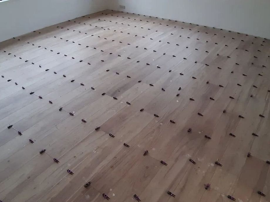 Укладка керамогранита на пол в Кальтино