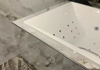 Укладка керамогранита на стены на  коломяжском пр.1