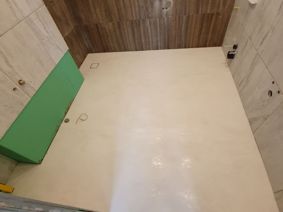 Укладка крупноформатного керамогранита на пол на Ленинском пр.  7